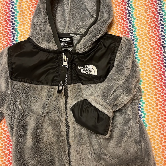 The North Face Infant Zip Fleece with Hood - Gray and Black - Picture 7 of 7